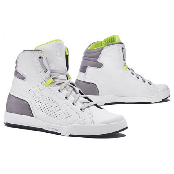 Daisy on the Ohoopee